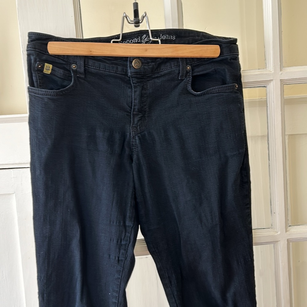 SECOND brand yoga jeans denim stretch black, light wear, size 27 - Picture 11 of 16